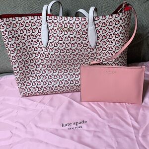 BRAND NEW 🔥 KATE SPADE FANCY HEARTS LARGE TOTE WITH ZIPPER POUCH AND DUST BAG